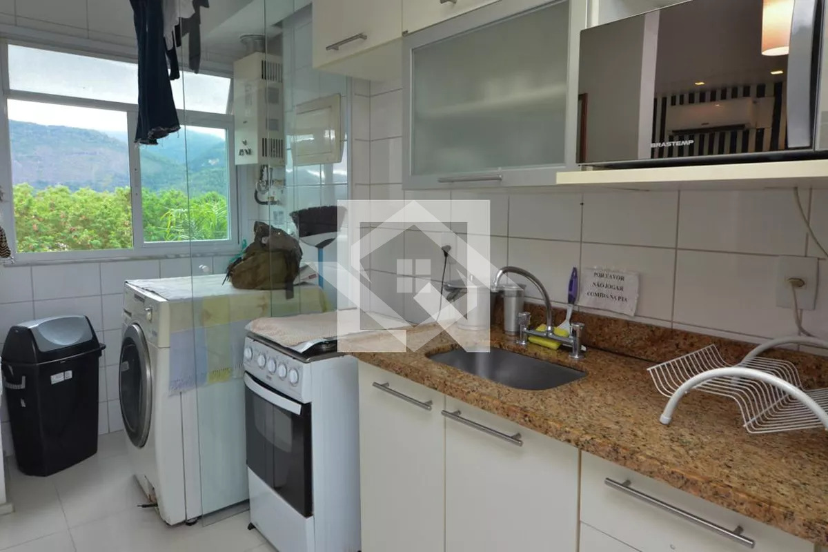 Apartamento à venda com 3 quartos, 70m² - Foto 14