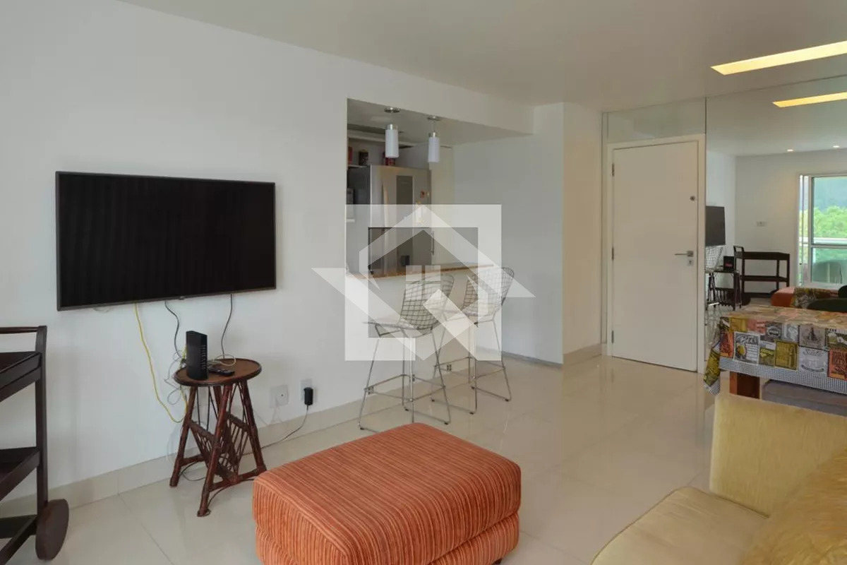 Apartamento à venda com 3 quartos, 70m² - Foto 15