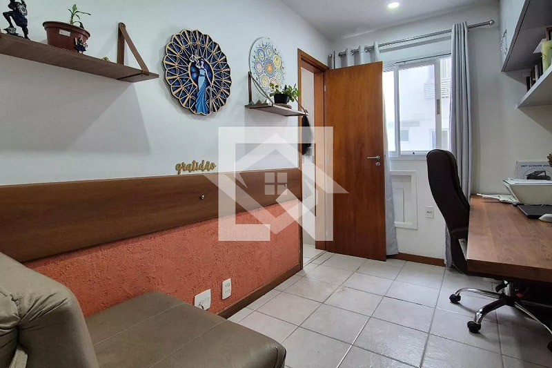 Apartamento à venda com 3 quartos, 83m² - Foto 9