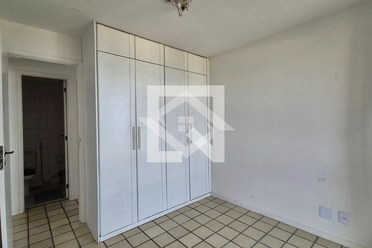 Apartamento à venda com 2 quartos, 85m² - Foto 21