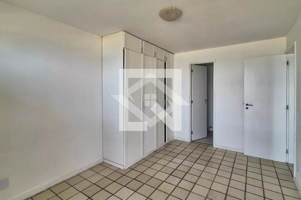 Apartamento à venda com 2 quartos, 85m² - Foto 25