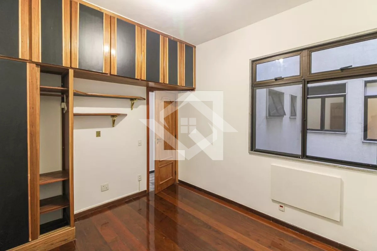 Apartamento à venda com 3 quartos, 162m² - Foto 7