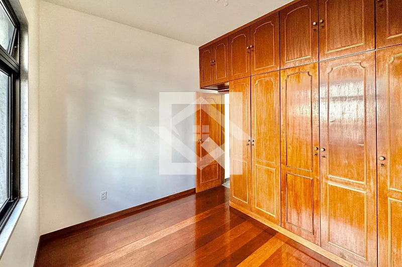 Apartamento à venda com 3 quartos, 162m² - Foto 19