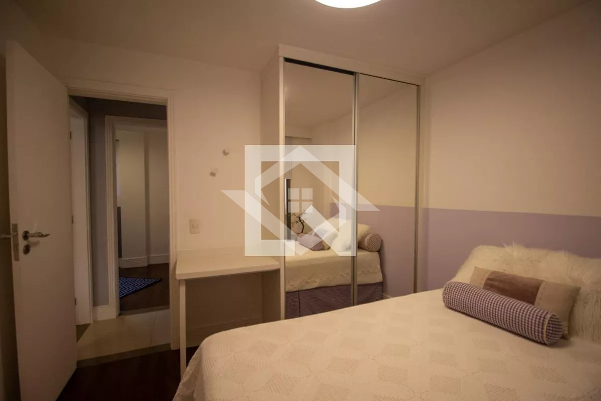 Apartamento à venda com 3 quartos, 90m² - Foto 11