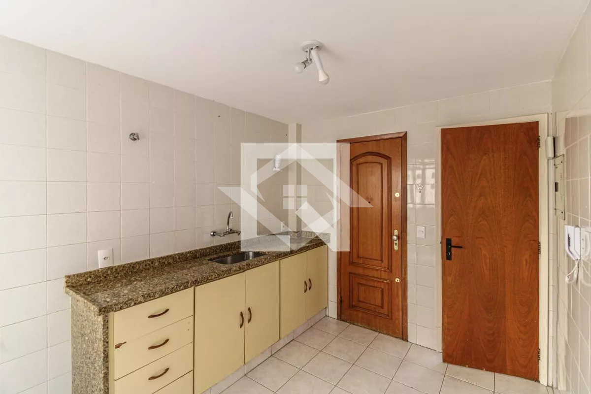 Apartamento à venda com 3 quartos, 120m² - Foto 4