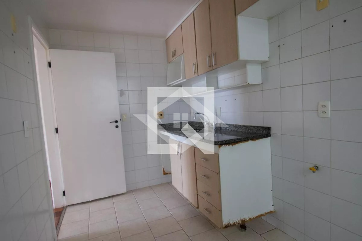 Apartamento à venda com 3 quartos, 84m² - Foto 8