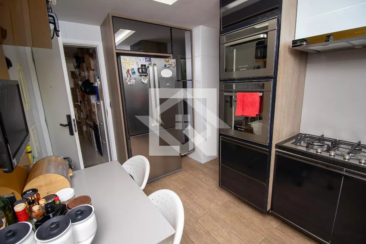 Apartamento à venda com 3 quartos, 156m² - Foto 25