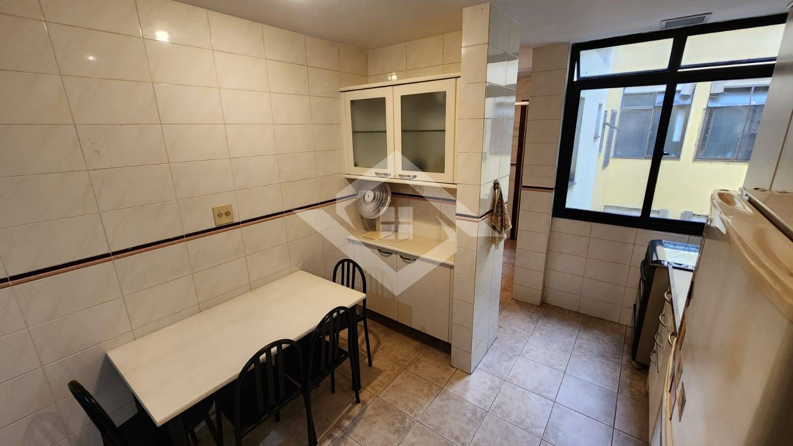 Apartamento à venda com 2 quartos, 89m² - Foto 9