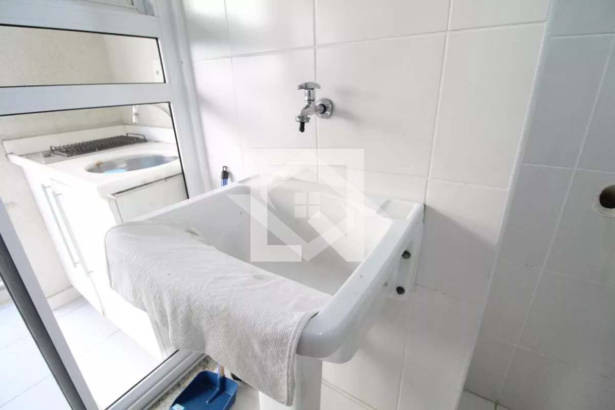 Apartamento à venda com 2 quartos, 75m² - Foto 14