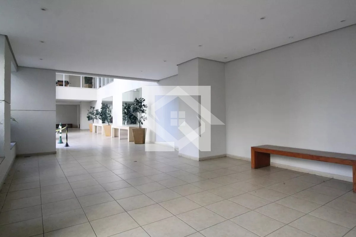 Apartamento à venda com 2 quartos, 75m² - Foto 22