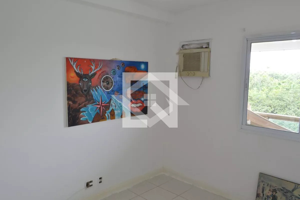 Apartamento à venda com 3 quartos, 96m² - Foto 3