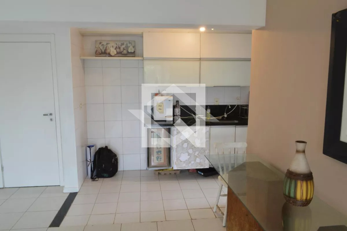 Apartamento à venda com 3 quartos, 96m² - Foto 5