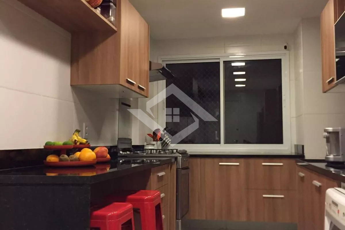 Apartamento à venda com 4 quartos, 166m² - Foto 7