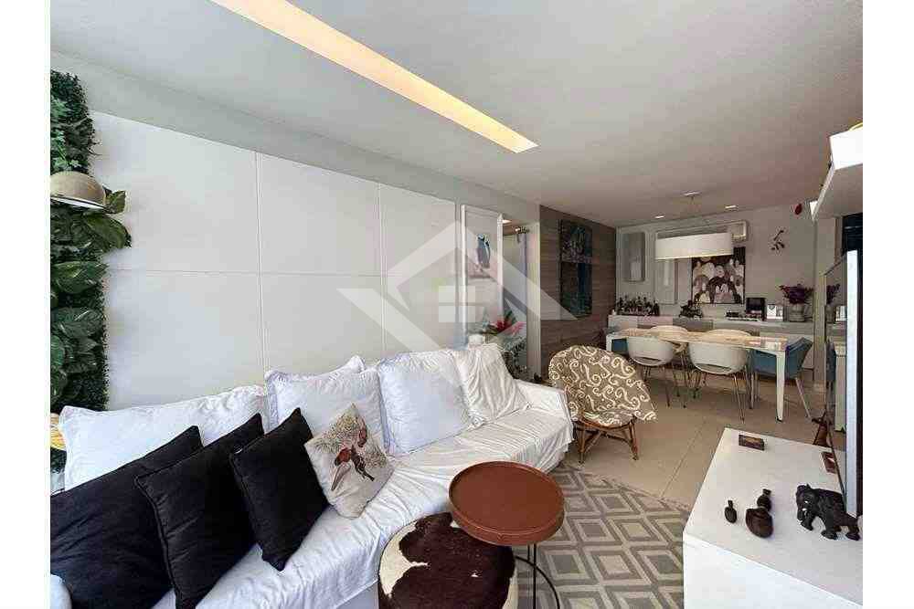 Apartamento à venda com 2 quartos, 80m² - Foto 7