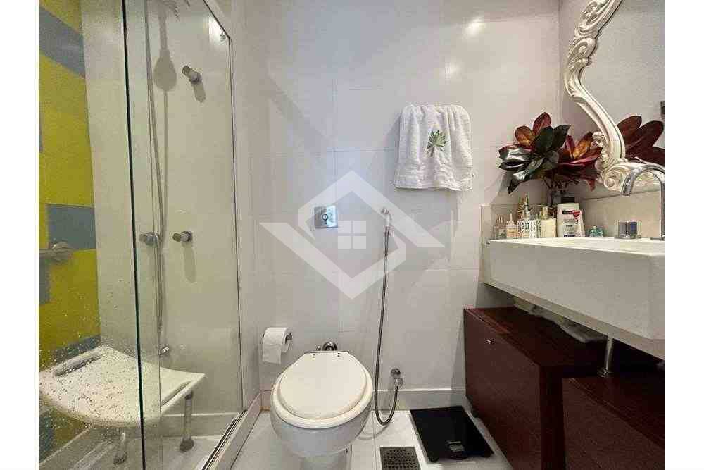 Apartamento à venda com 2 quartos, 80m² - Foto 49