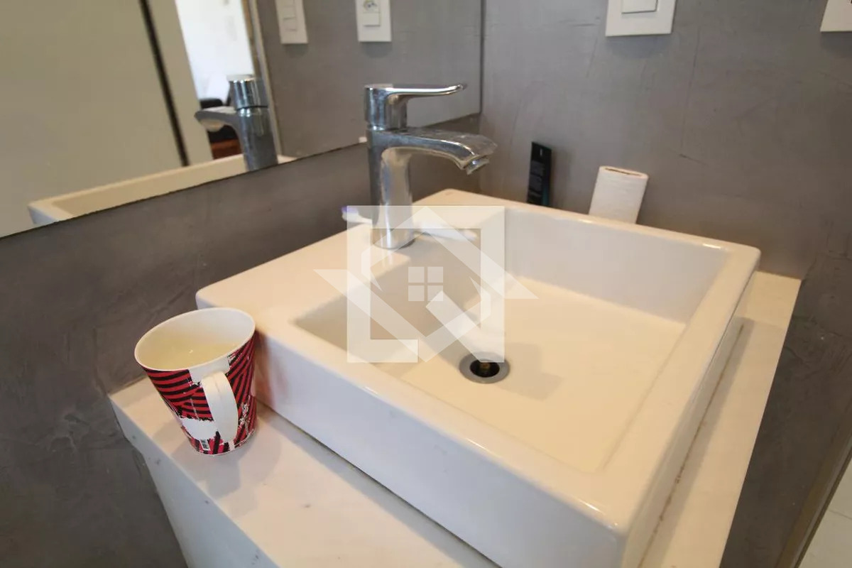 Apartamento à venda com 4 quartos, 147m² - Foto 19