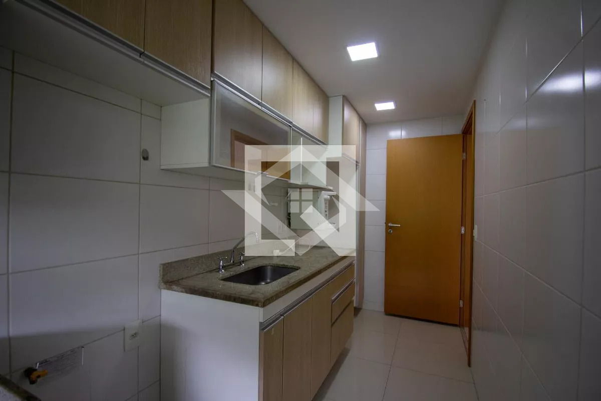 Apartamento à venda com 2 quartos, 70m² - Foto 24