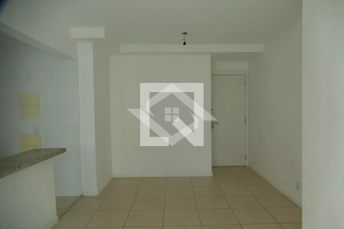 Apartamento à venda com 2 quartos, 70m² - Foto 20