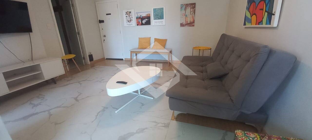 Apartamento para alugar com 2 quartos, 80m² - Foto 12