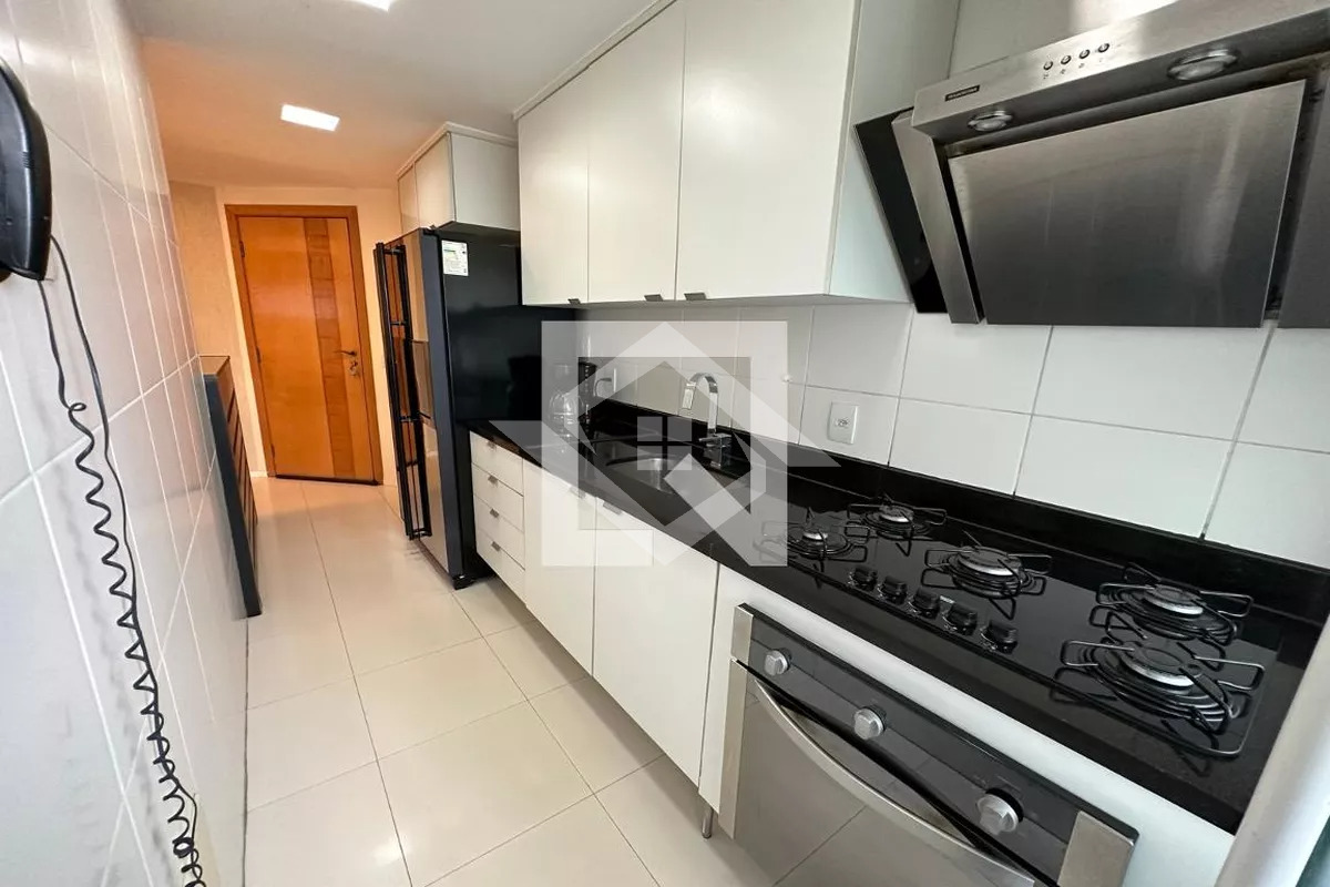 Apartamento à venda com 3 quartos, 80m² - Foto 6