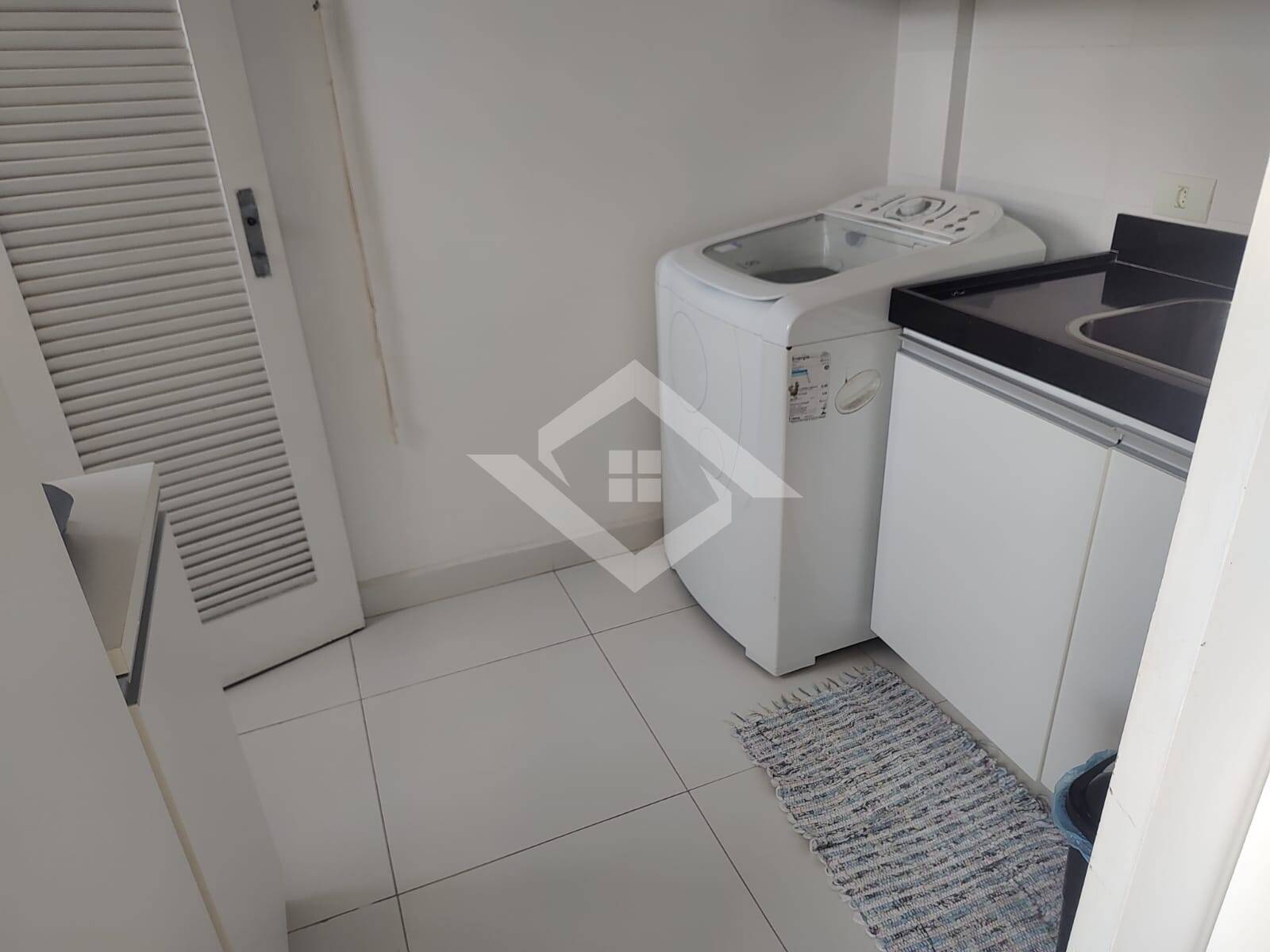 Apartamento para alugar com 3 quartos, 144m² - Foto 7