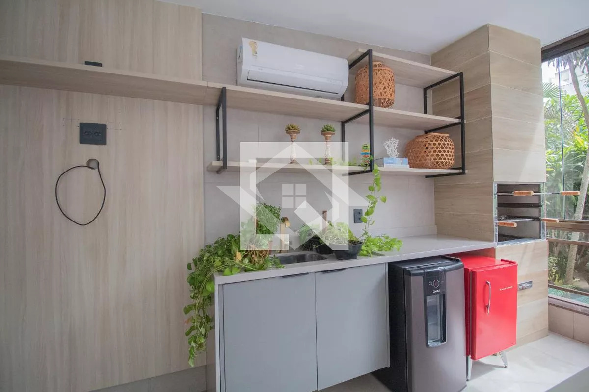 Apartamento à venda com 3 quartos, 168m² - Foto 4