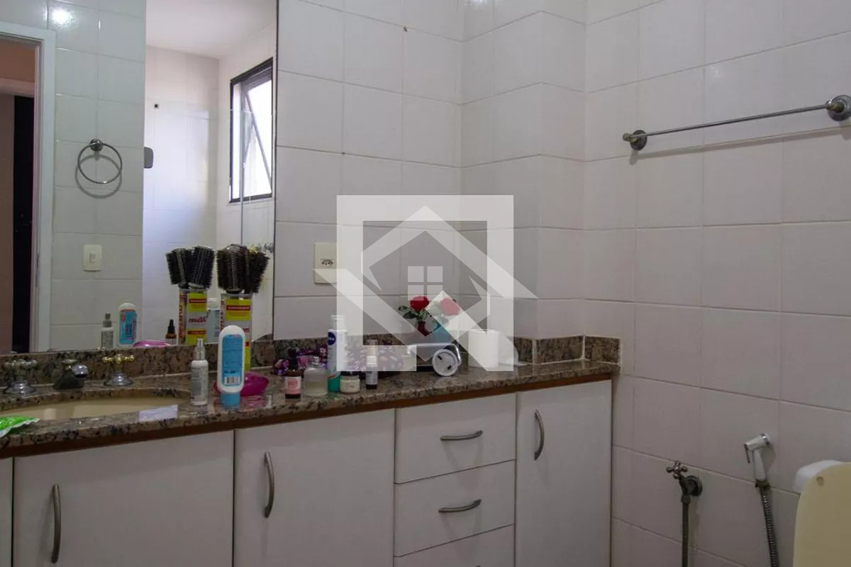 Apartamento à venda com 3 quartos, 167m² - Foto 11