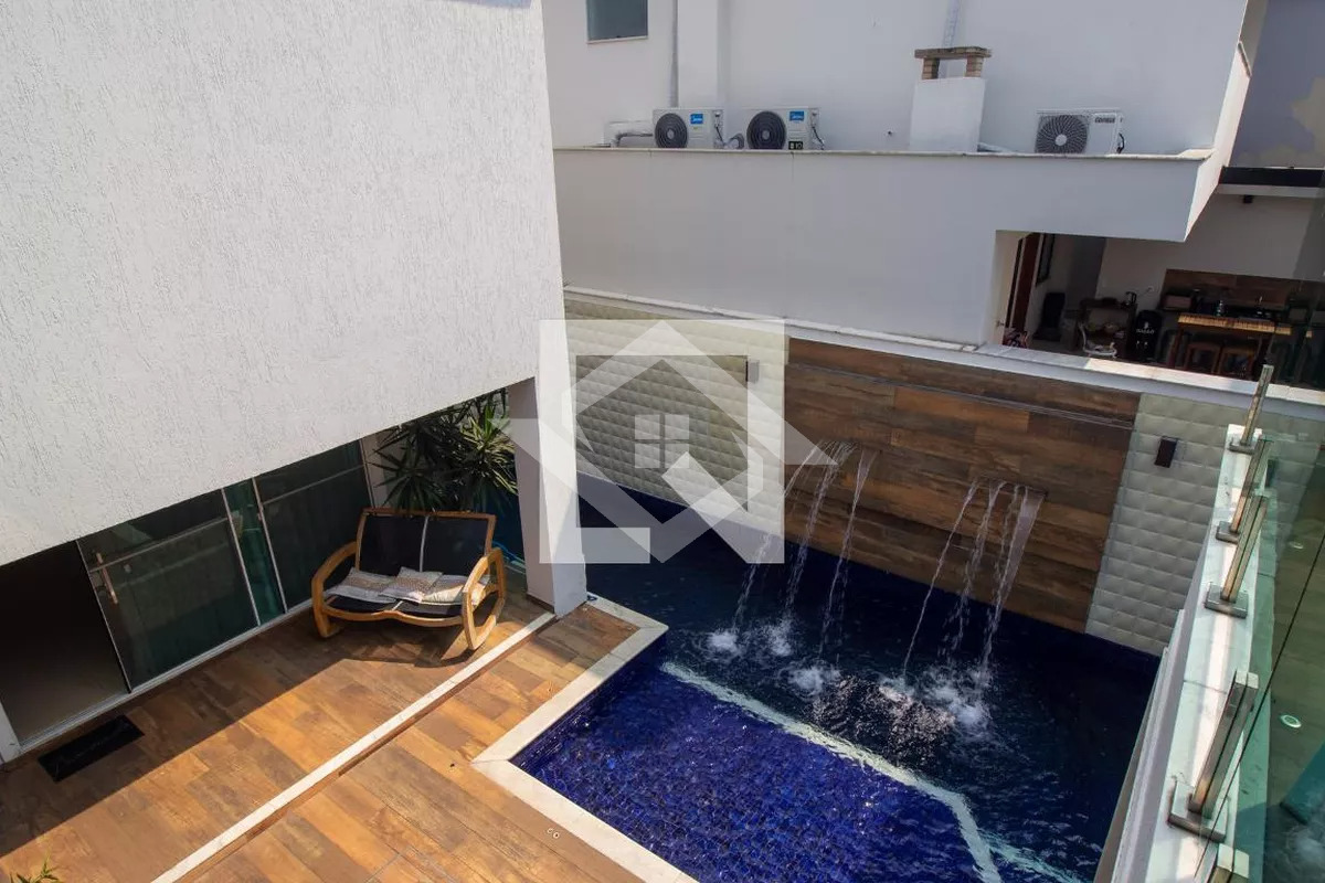 Casa à venda com 4 quartos, 350m² - Foto 4