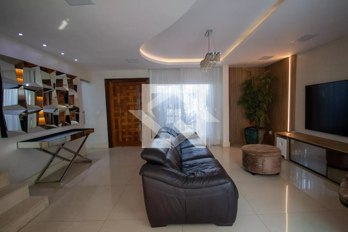 Casa à venda com 4 quartos, 350m² - Foto 32