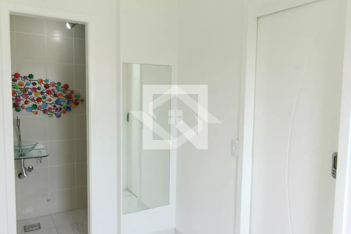 Apartamento à venda com 3 quartos, 83m² - Foto 3