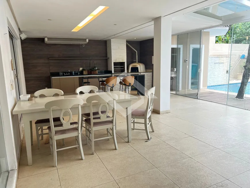 Casa à venda e aluguel com 4 quartos, 350m² - Foto 4