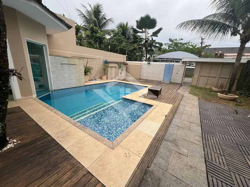 Casa à venda e aluguel com 4 quartos, 350m² - Foto 6