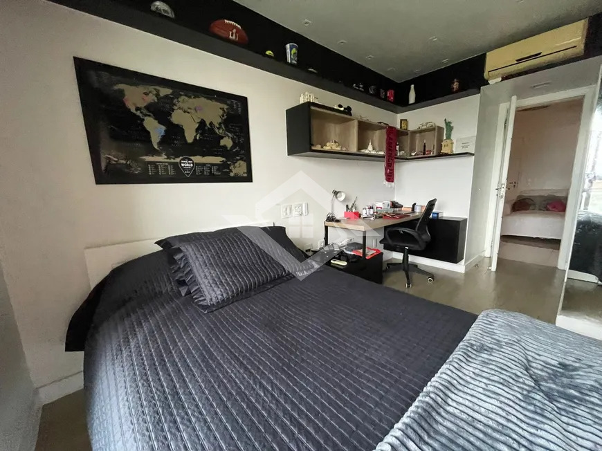 Apartamento à venda com 3 quartos, 233m² - Foto 27