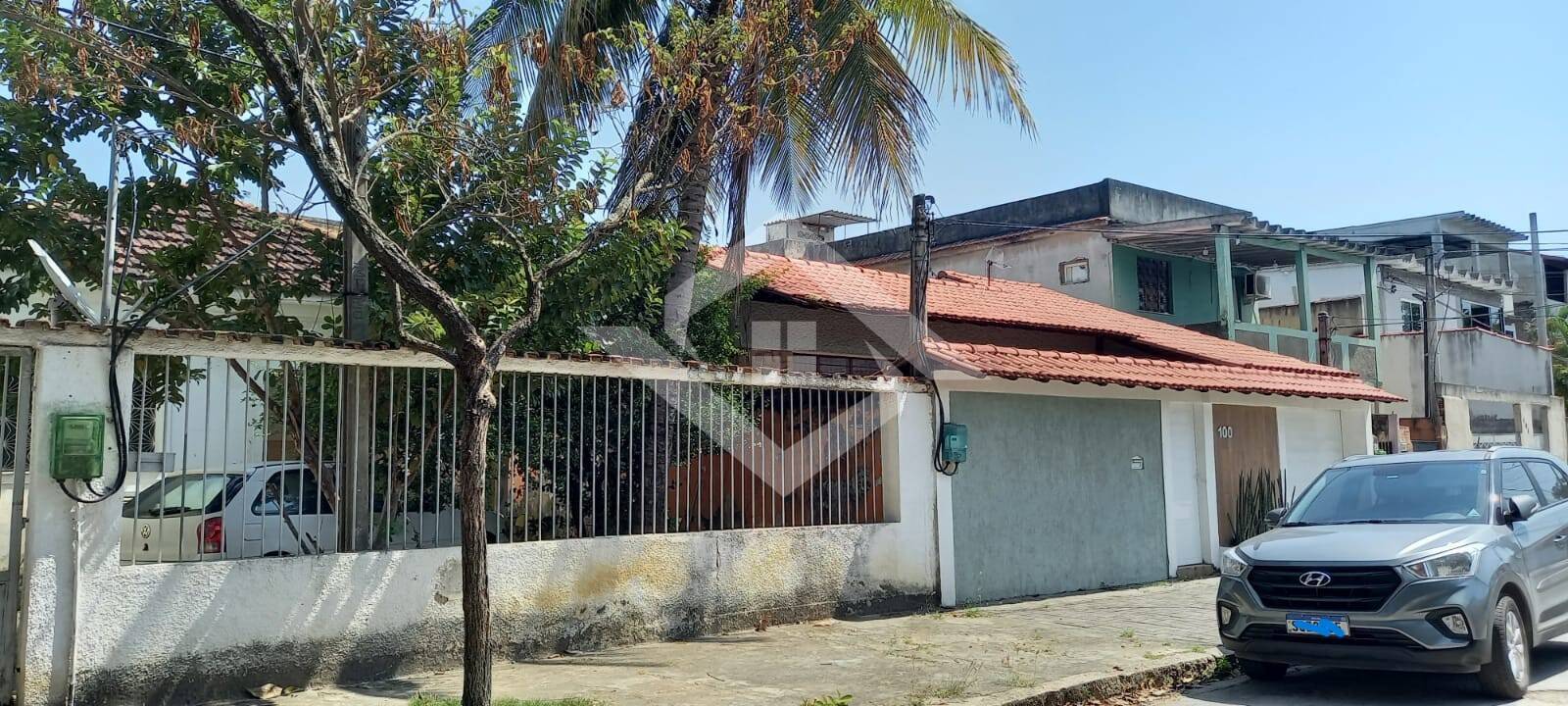 Casa à venda com 3 quartos, 80m² - Foto 1