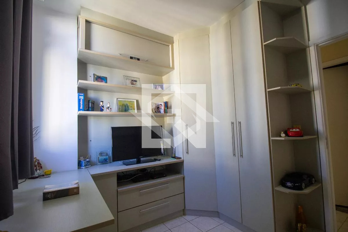 Apartamento à venda com 2 quartos, 67m² - Foto 6