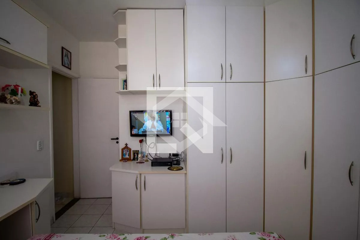 Apartamento à venda com 2 quartos, 67m² - Foto 7