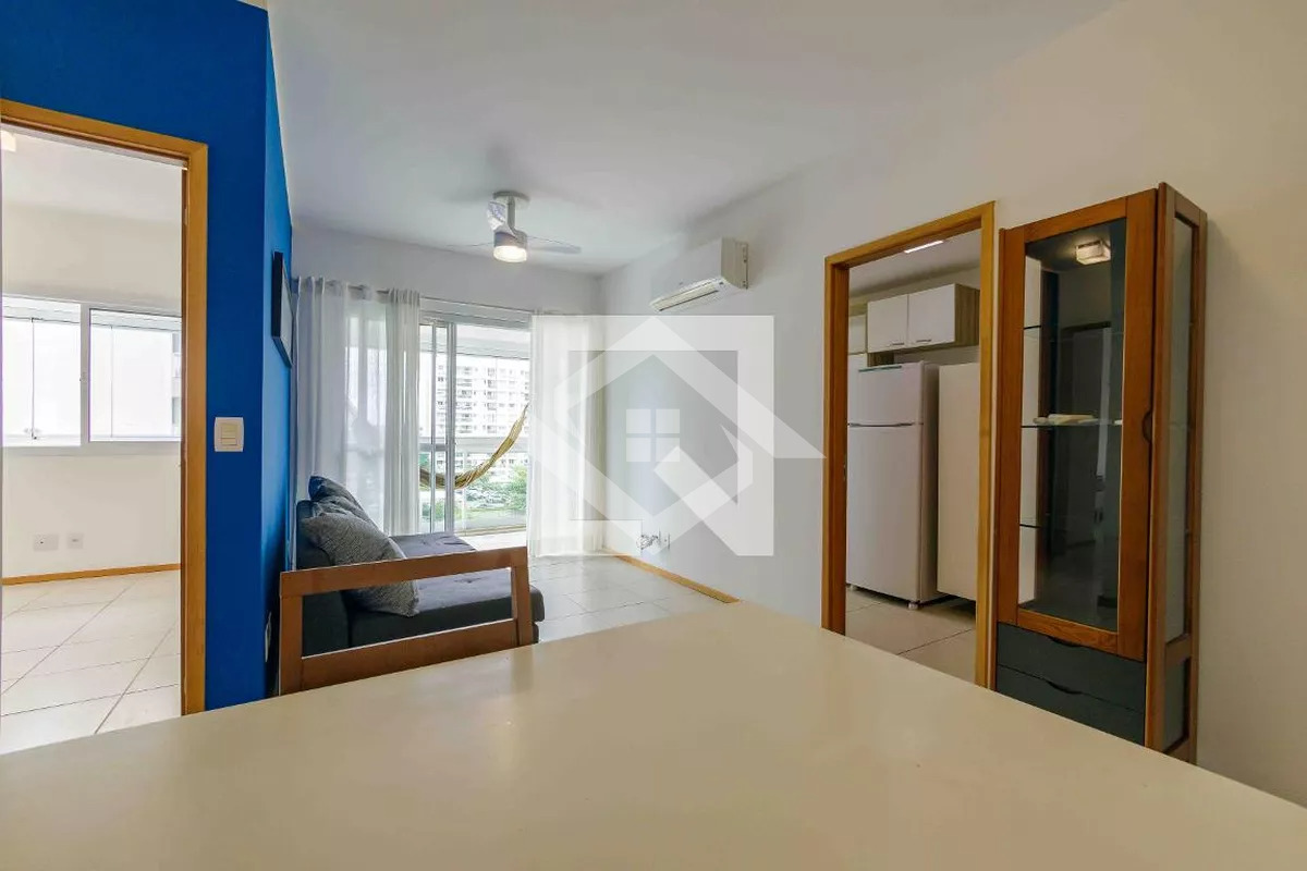 Apartamento à venda com 2 quartos, 70m² - Foto 14