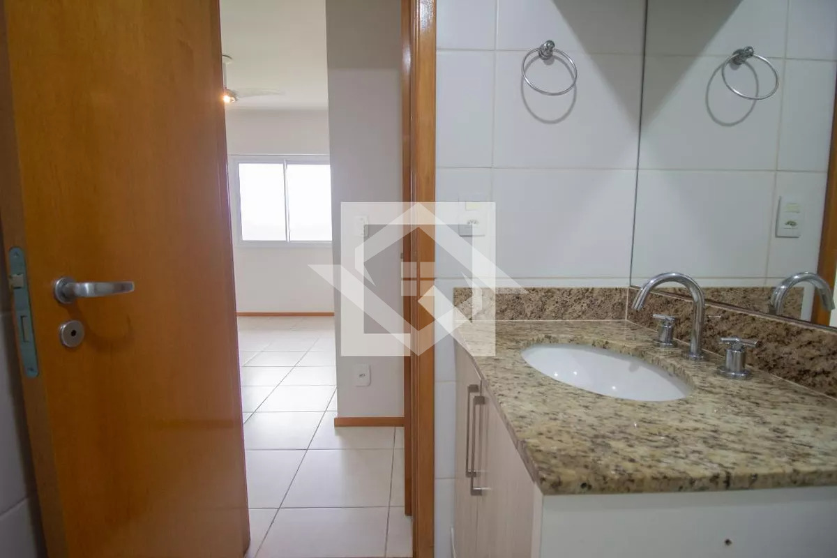 Casa à venda com 2 quartos, 70m² - Foto 12