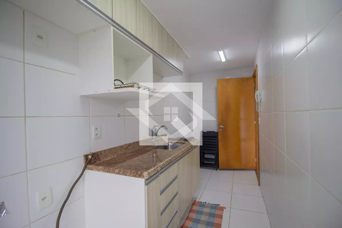 Casa à venda com 2 quartos, 70m² - Foto 22