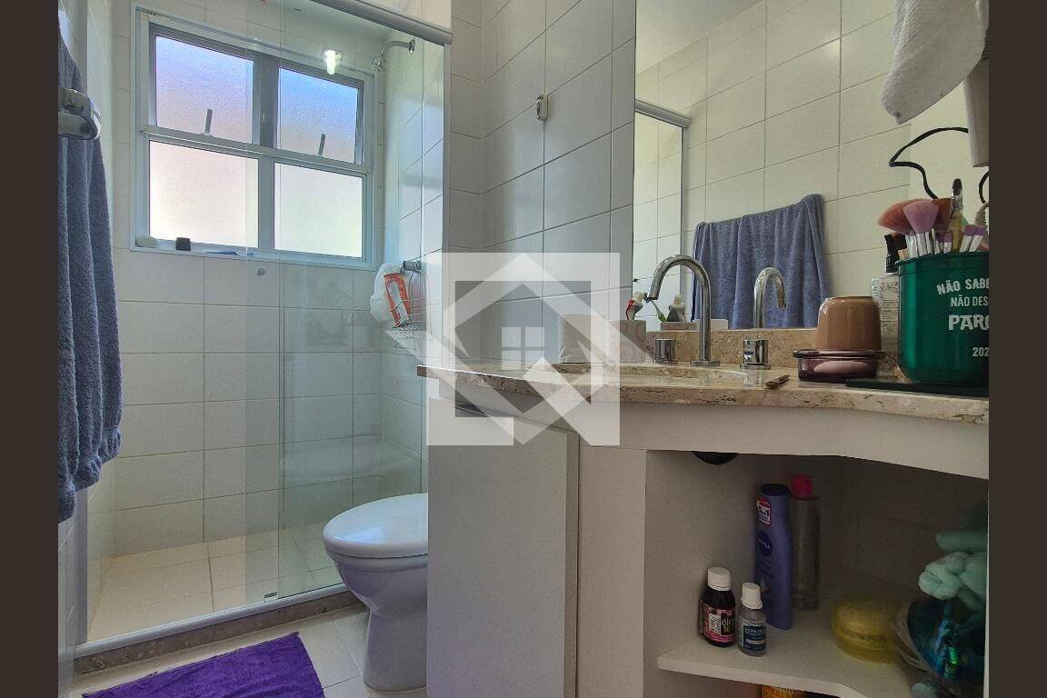 Casa à venda com 4 quartos, 240m² - Foto 7