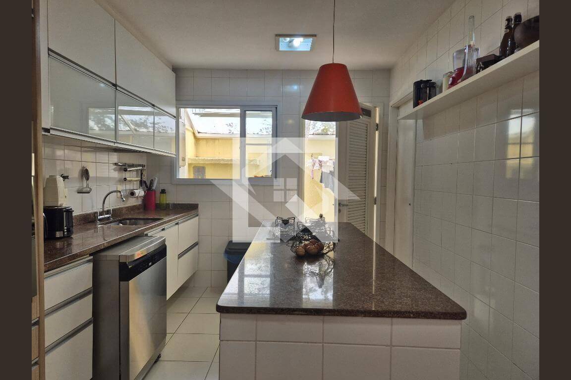 Casa à venda com 4 quartos, 240m² - Foto 16