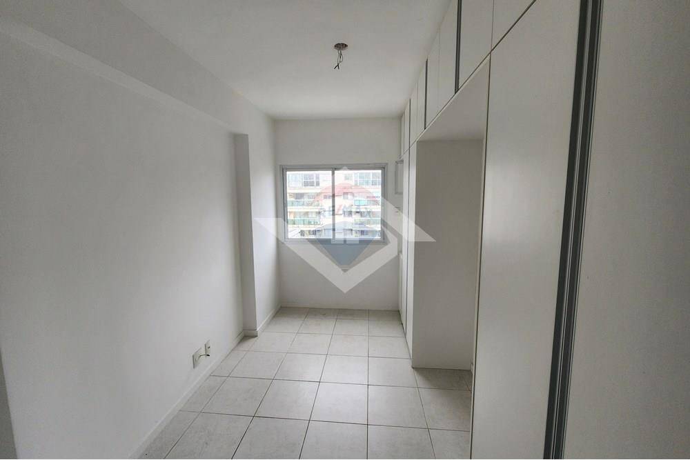 Apartamento à venda com 2 quartos, 69m² - Foto 11