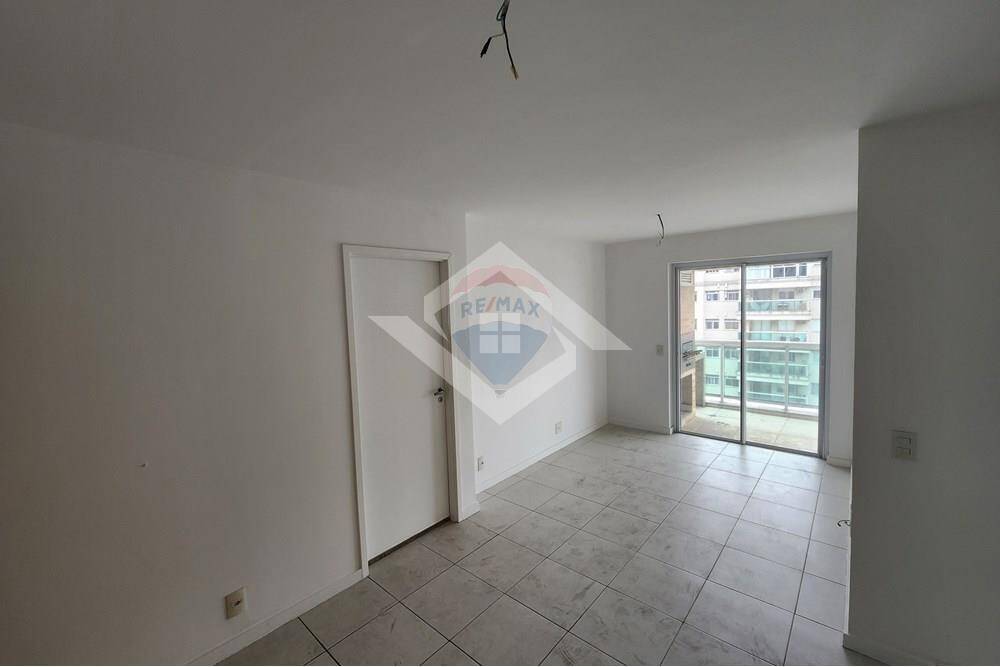 Apartamento à venda com 2 quartos, 69m² - Foto 16