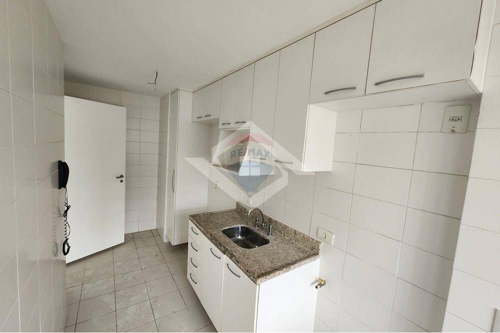 Apartamento à venda com 2 quartos, 69m² - Foto 18