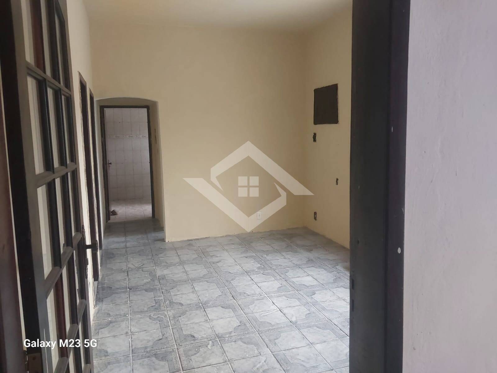 Casa para alugar com 2 quartos, 120m² - Foto 3