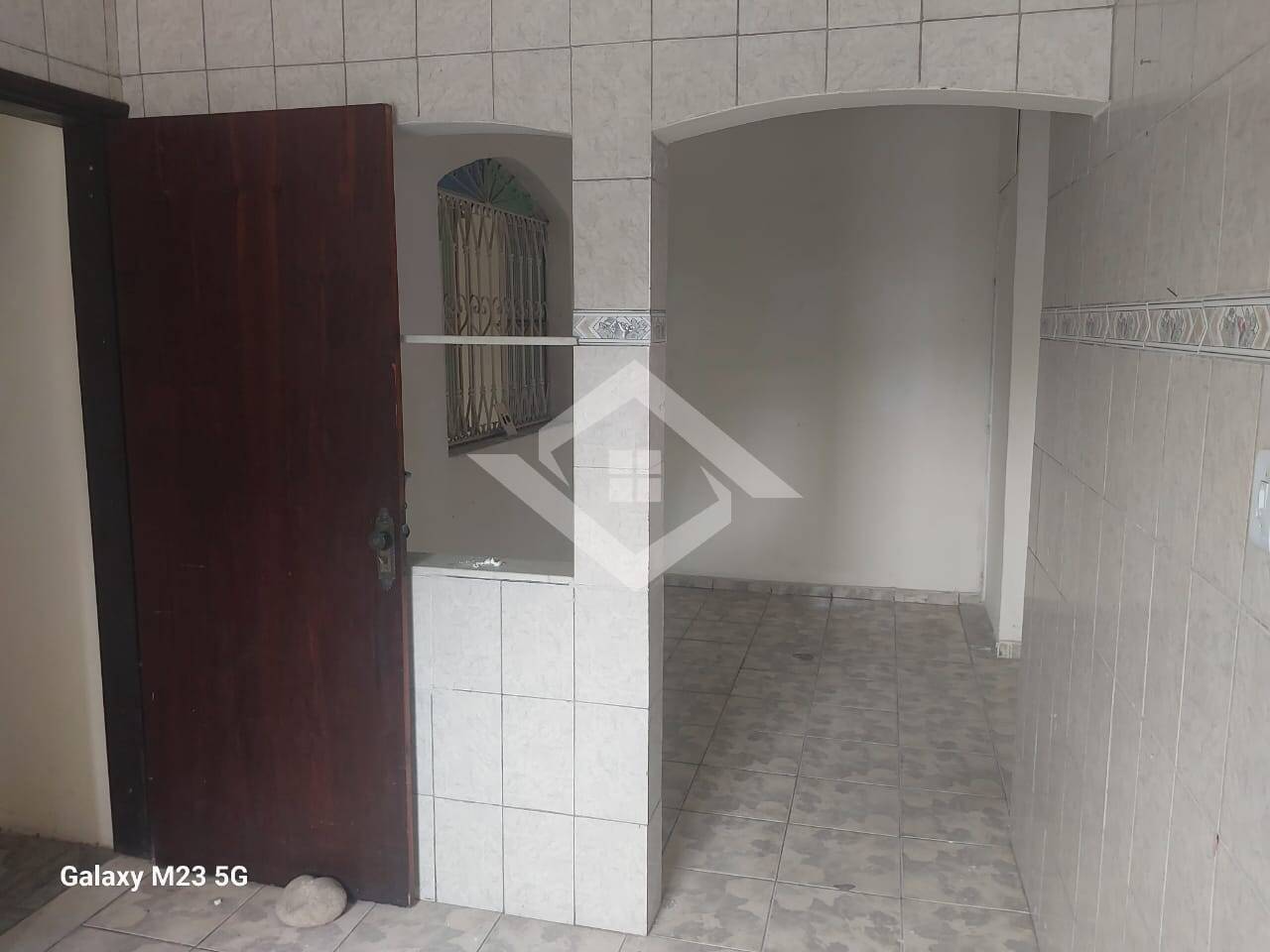 Casa para alugar com 2 quartos, 120m² - Foto 10