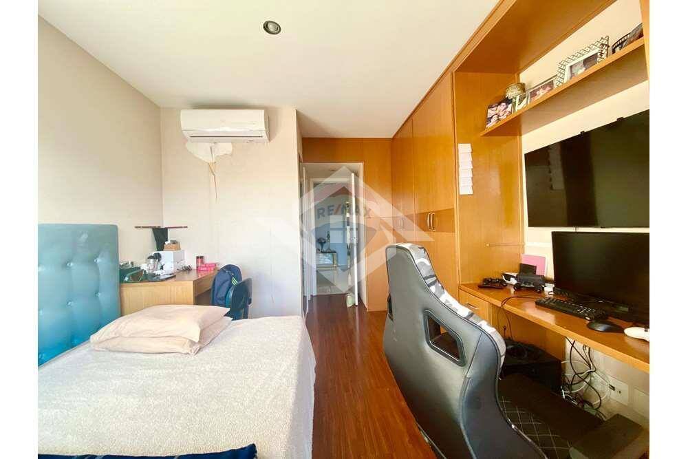 Apartamento à venda com 4 quartos, 233m² - Foto 15