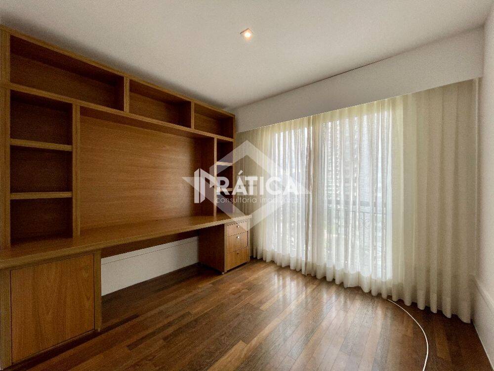 Apartamento à venda com 5 quartos, 435m² - Foto 5