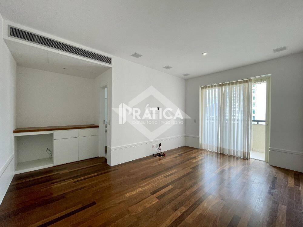 Apartamento à venda com 5 quartos, 435m² - Foto 13