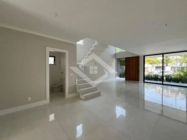 Casa à venda com 3 quartos, 350m² - Foto 5